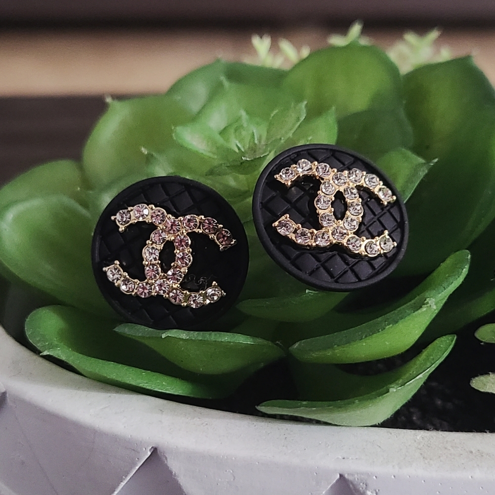 Fashion jewelery